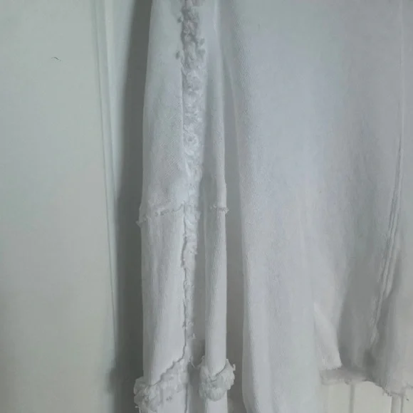 Free People Lightweight Oversized White Cropped Pullover - Picture 4 of 5